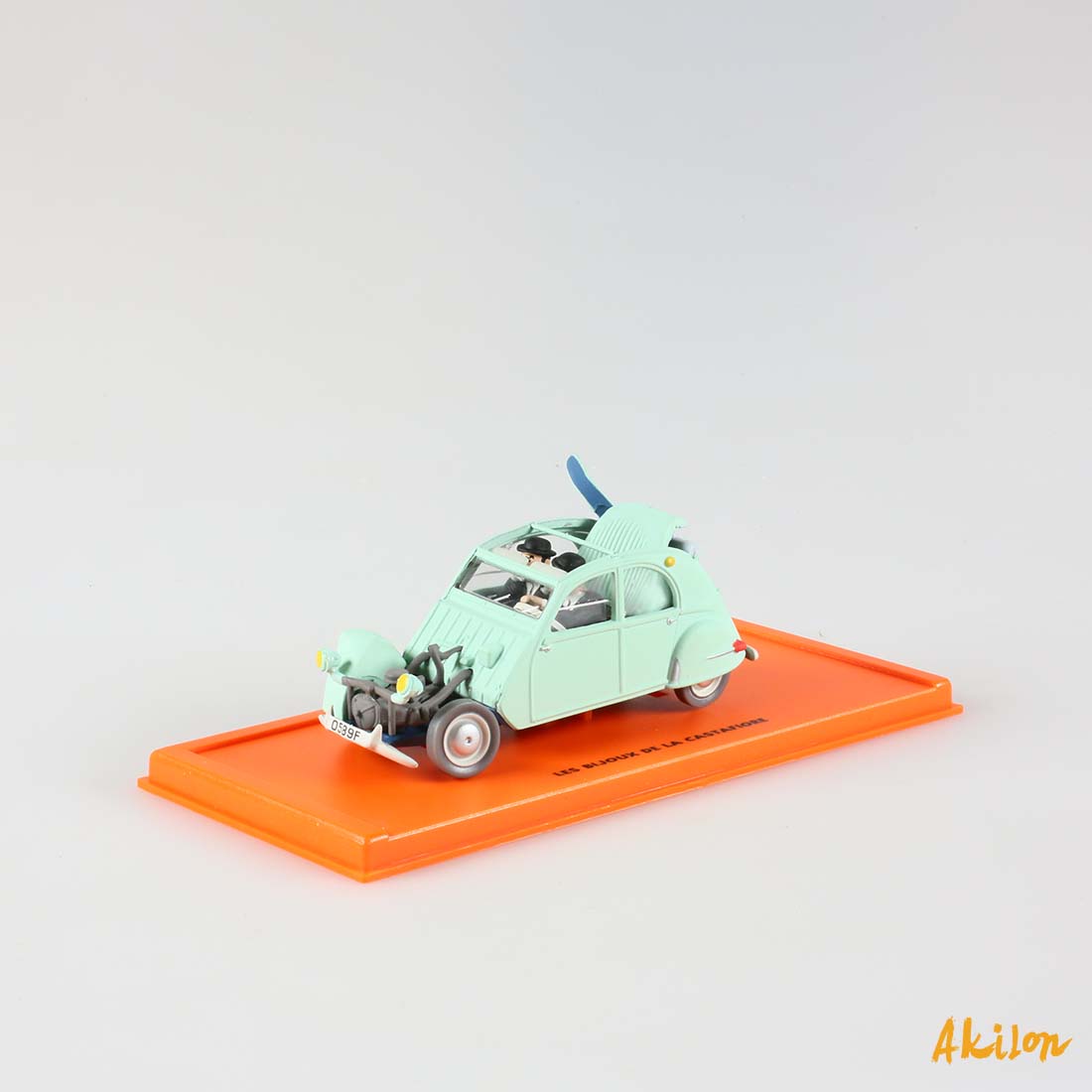 Tintin - Ensemble de 2 voitures 1/24 et 1/43 - la 2 cv cassée + 2cv - 2