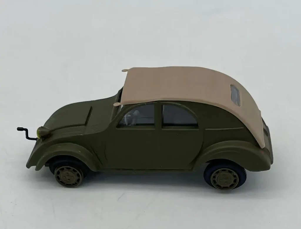 citroen-2cv-prototype-1939-1-43.jpg
