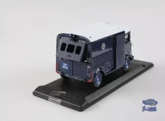 Citroën-Type-H-Ministère-de-la-justice-1-43-arrière