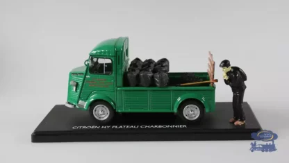 Citroën-Type-H-Plateau-Charbonnier-Martin-1-43
