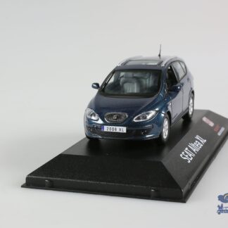 Seat Altea XL bleue : voiture miniature 1/43-1