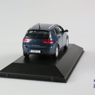 Seat Altea XL bleue : voiture miniature 1/43-2