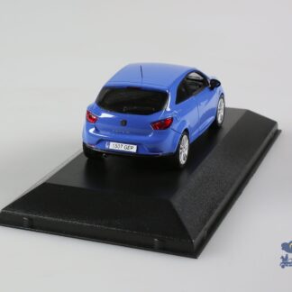 Seat New Ibiza SC bleue : Voiture miniature 1/43-2