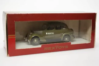 Ford-Conduite-intérieur-US-Army-1935-1-43-boite