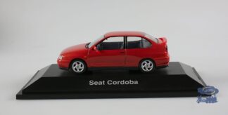 Seat Cordoba rouge : Voiture miniature 1/43