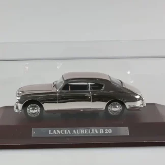 Lancia-Aurelia-B20-Chromée-Voiture-miniature-1-43-plexi