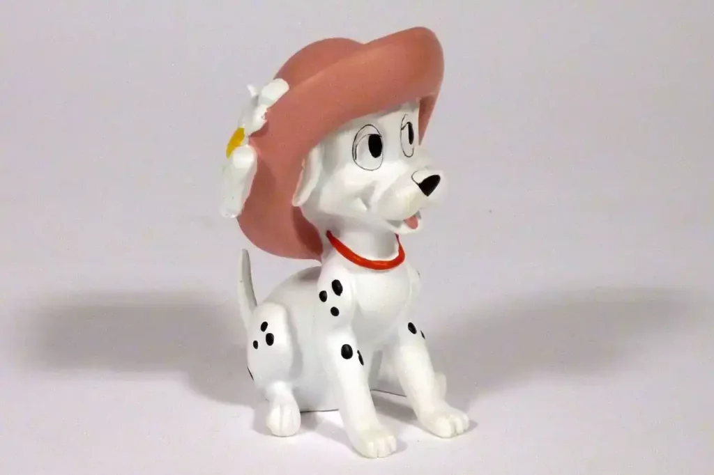 Les-101-Dalmatiens-Le-chapeau