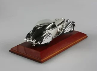 Mercedes-Benz-500K-Chromée-1-43-ar