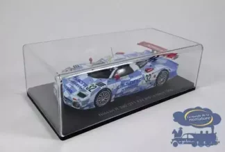 Nissan- R390GT1-#32-Le-Mans-1998-boite