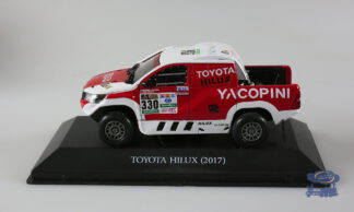 Toyota Hilux, A. Yacopini - D. Merlo, Dakar, # 330, 2017, Voiture miniature 1/43