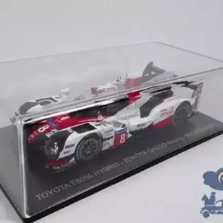 Toyota-TS050-Hybrid-Le-Mans-2017-Boite