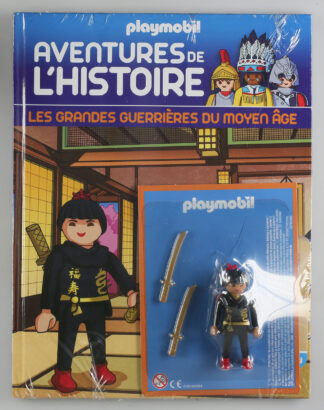 Playmobil, aventure de l'histoire, les grandes guerrières du moyen âge. La bd accompagnée de son Playmobil, Ninja.