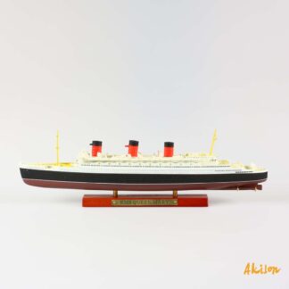 rms-queen-mary-paquebot-transatlantique-bateau-miniature-1-1250
