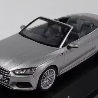 audi-a5-cabriolet-grise-1-43-avant