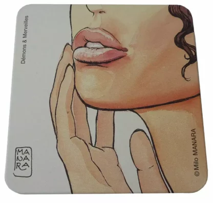 Boîte métal Visage Manara collector