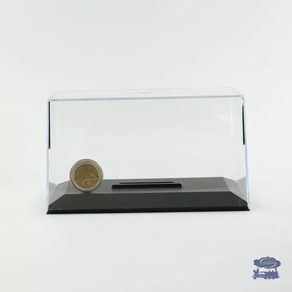 Boîte Vitrine 1/43 en Plexi avec Socle Noir – Hauteur 8 cm