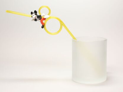 Mickey en habits rouge Paille et Figurine en plastique Disney