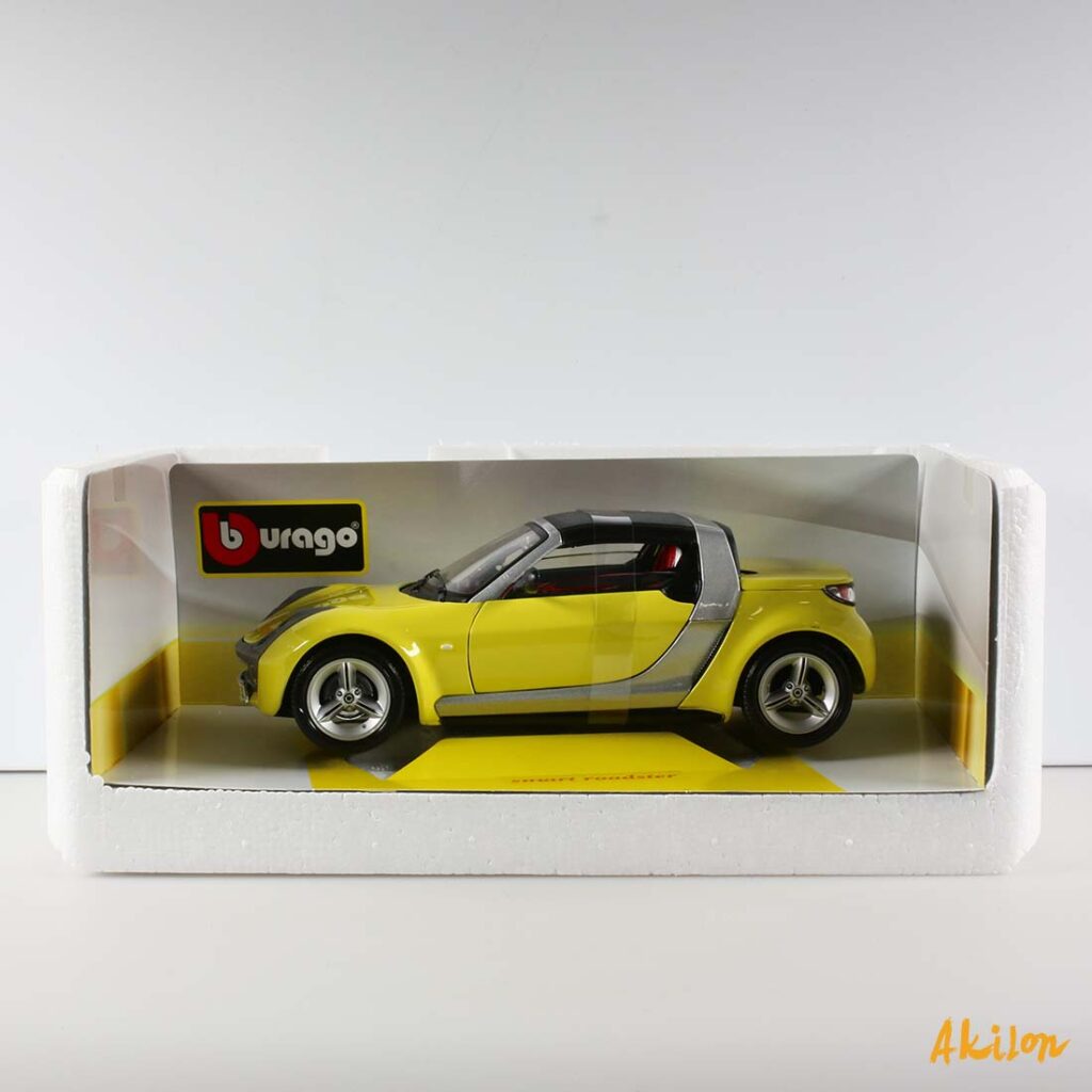 Smart Roadster Coupé jaune Burago Voiture miniature 1/18