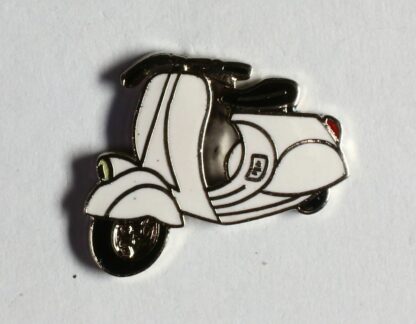 Pin's, Démons & Merveilles, Vespa blanche selle noire (Petit modèle)