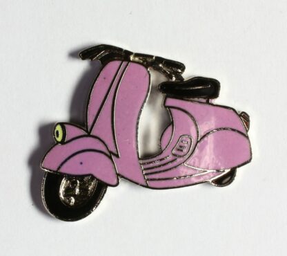 Pin's Vespa rose : Démons & Merveilles