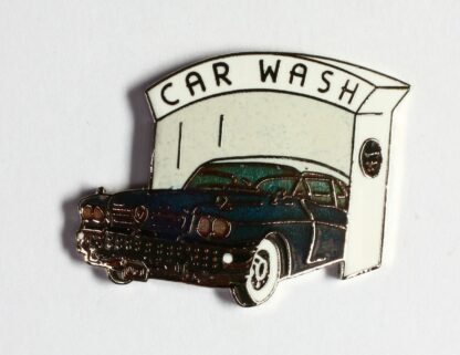 Pin's, Démons & Merveilles, Voiture Américaine au car wash