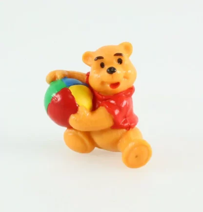Figurine Winnie assis ballon Disney