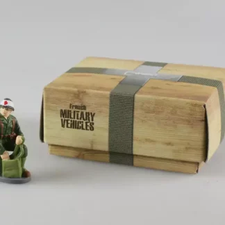 figurines-ambulanciers-armee-francaise-1-43-1a