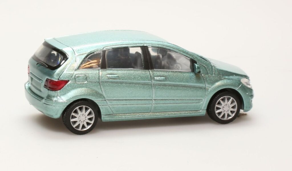 Mercedes classe B : Voiture miniature 1/43