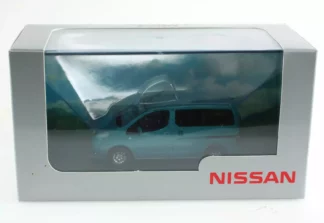 nissan-nv200-lagoon-green-miniature-1-43-emballage