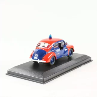 renault-4cv-r1062-police-monaco-1956-1-43-arrière