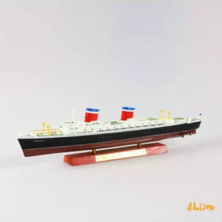ss-united-states-paquebot-miniature-1-1250-a