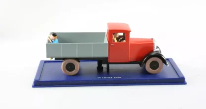 Camion rouge Miesse 1933 Tintin Lotus Bleu Atlas 1/43