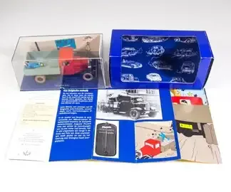 tintin-lotus-bleu-camion-rouge-miesse-1933-atlas-36-1-43-le-certificat