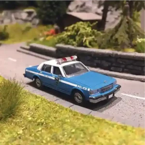 Sélection exclusive de modèles réduits de Véhicules de Police et Gendarmerie, collection dédiée aux passionnés de miniatures et des forces de l'ordre.