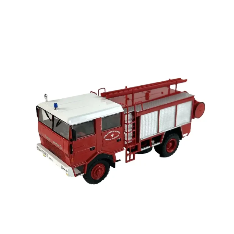 Berliet GBD 4X4 SDIS Département de la Savoie : Véhicule Pompier 1/43