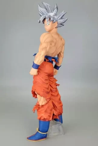 Son-Goku-Ultra-Instinct-Masterlise-Ichibansho-Figure-coté