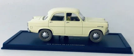Alfa Romeo Giulietta berlina journalistes Tintin Castafiore Atlas 1/43