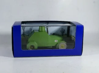 L-automitrailleuse-blindée-Sumida-ARM-Tintin-et-le-lotus-bleu-1-43-boite