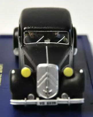 La-Citroën-15-6-Tintin-et-l-Affaire-Tournesol-1-43-face