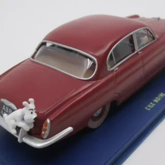 La-Jaguar-Mkx-du-Docteur-Müller-Tintin-et-l-île-Noire-1-43-arrière