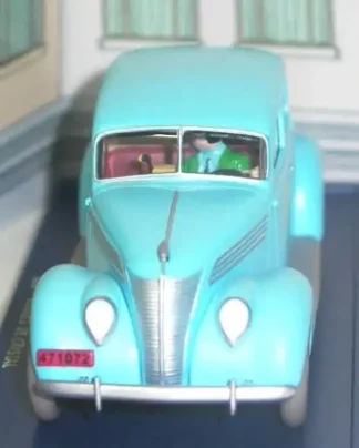 Le-Taxi-Ford-V8-Tintin-et-les-Sept-boules-de-Cristal-1-43-avant