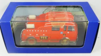 Le-camion-Dennis-F101-des-pompiers-Tintin-et-l-'île-Noire-1-43-boite