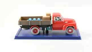 Le-camion-Hanomag-L28-rouge-Tintin-et-l-île-noire-1-43-coté