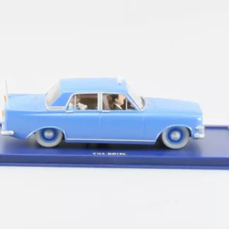 Le-taxi-Ford-Zephyr-MKIII-bleu-Tintin-et-l-île-noire-1-43-coté