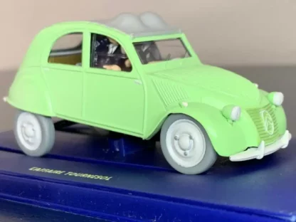 tintin-affaire-tournesol-citroen-2cv-atlas-6-1-43.jpg