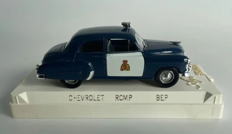 Chevrolet-1950-Police-RCPM-1-43