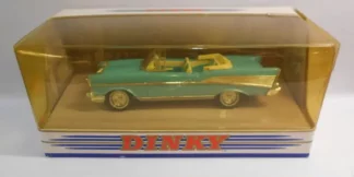 Chevrolet-convertible-1957-Dinky-1-43