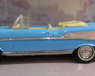 Chevrolet-convertible-1957-Dinky-1-43-A