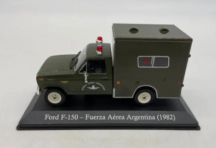 Ford F-150 1/43 Ambulance Armée de l’air Argentine 1982