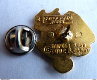 La-tête-de-Spirou-Pins-Corner-par-Franquin-verso